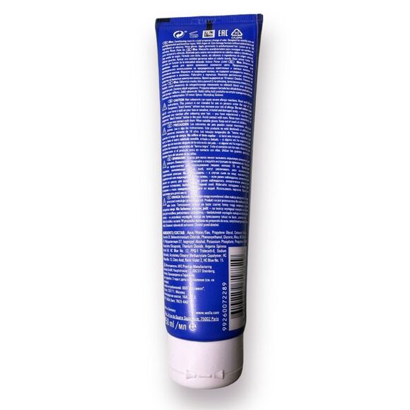 Wella Color Fresh Color Depositing Mask Blue 150mL Temp Color - Picture 2 of 2